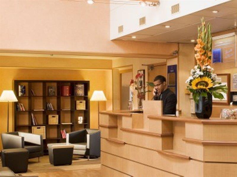 Hotel Timhotel Opera Madeleine Parijs